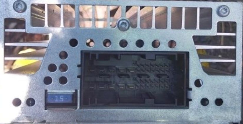 Усилвател HARMAN Бмв/Bmw E90 E91 E92 E93 E60 E61 Е64
Напълно изправен!