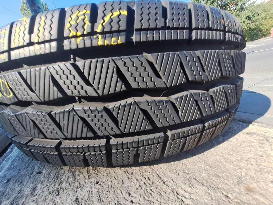 1x singura anvelopa iarna 215/65r16C Hankook Montaj Gratuit
