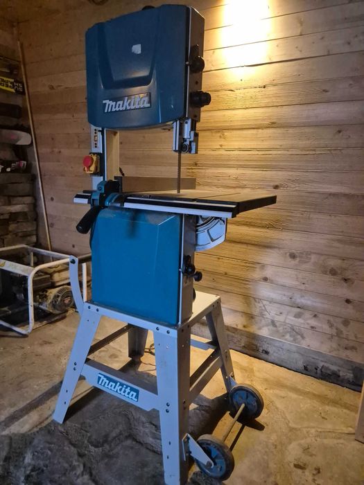 Vand Makita LB1200F