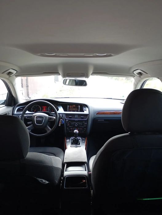 AUDI A4 Avant 2011 — imagine 4