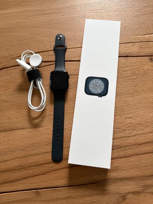 Ceas Apple Watch 8 - 45mm CELULAR