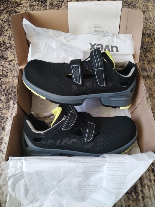 Ghete protecție lucru  UVEX