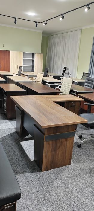 Стол директорский