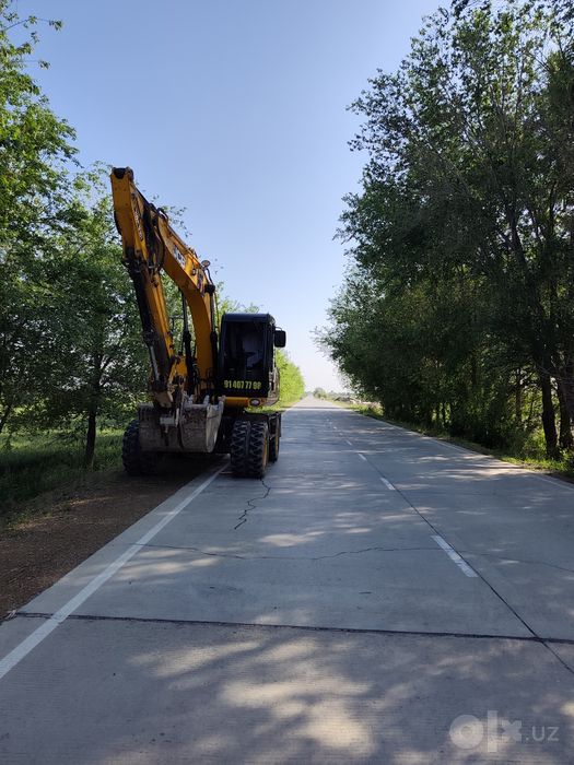 JCB 145 ekskavator 7 yarim metr lik ideal xolatda