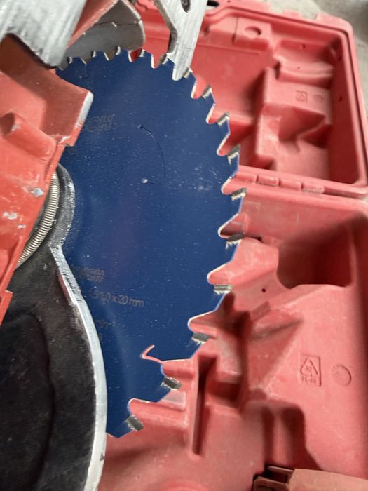 Hilti SCW 22-A ръчен циркуляр