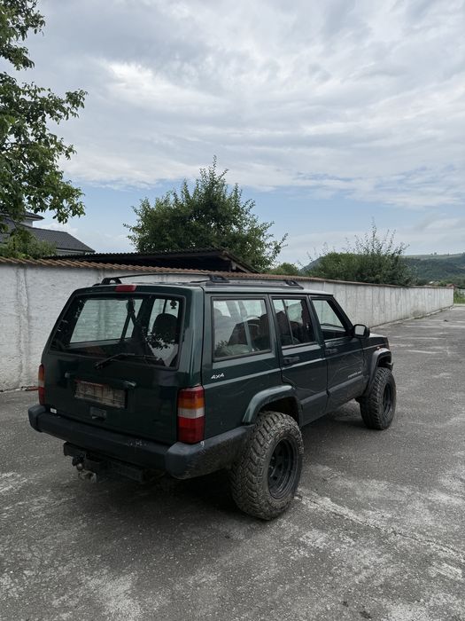 Vand jeep cherokee xj