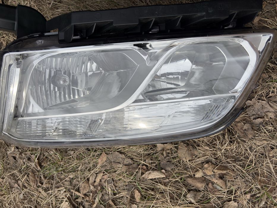 Новые оригинал фары Chevrolet Captiva, tracker, aveo
