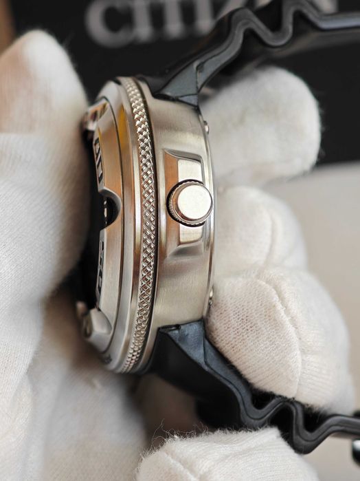 Citizen Promaster Ecozilla-Eco-Drive Professional Diver.