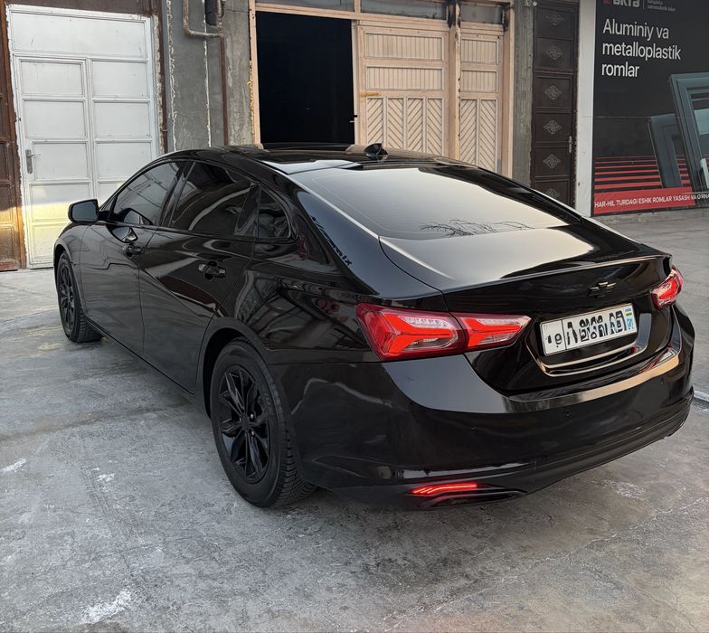 Chevrolet Malibu 2019 — 2