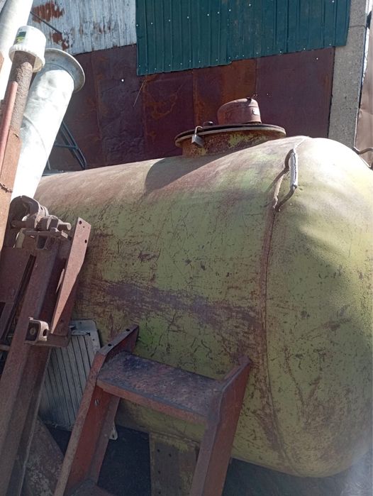 Продаёться бочка .