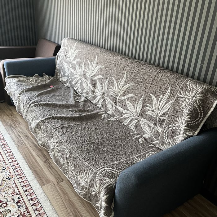 Продам диван срочно