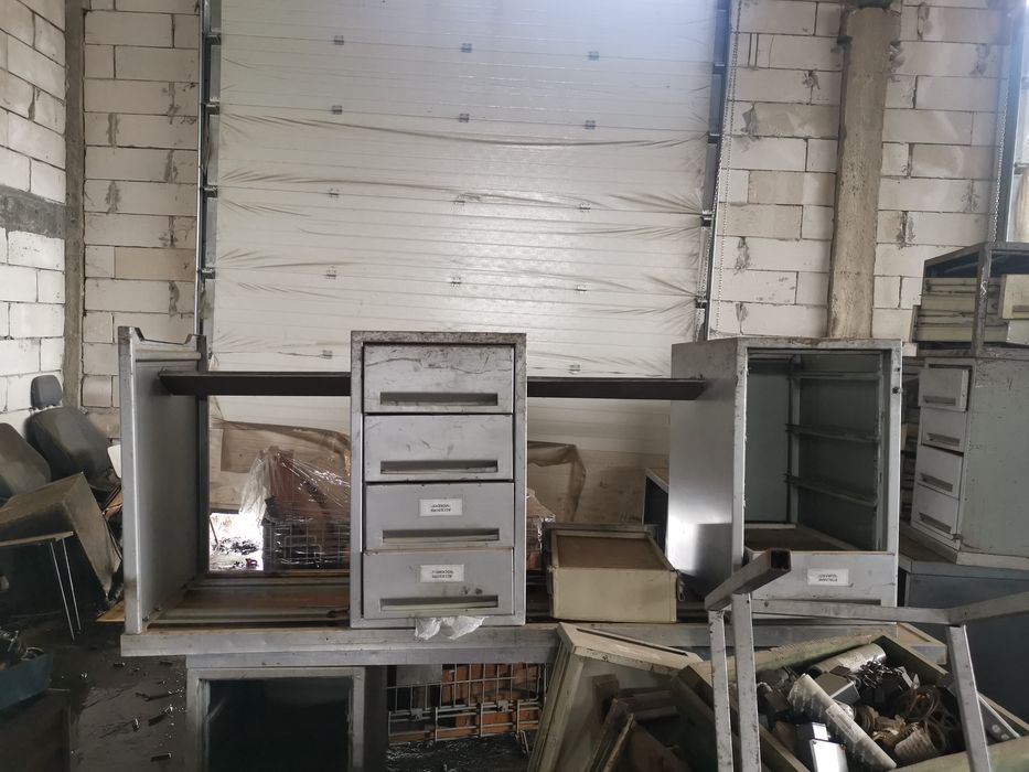 Vând banc industrial banc de lucru diferite dimensiuni