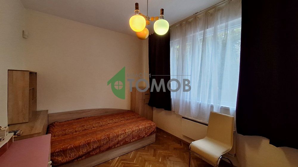 Продава се Тристаен апартамент в Стара Загора, Център - 82 кв.м за 1841 €/кв.м - Снимка #11