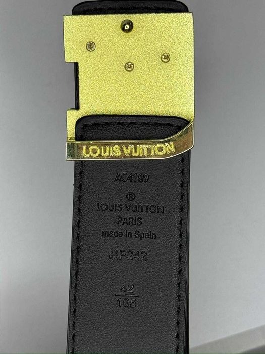 Curea LV Monogram Shadow catarama aurie