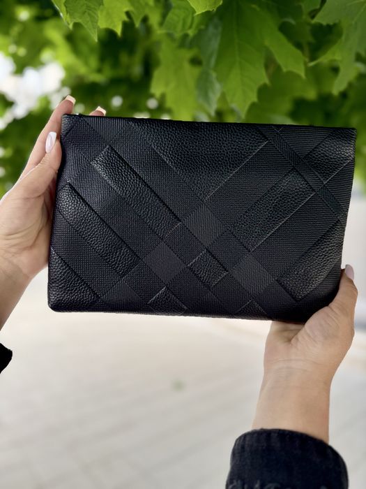 Стилен мъжки клъч,Естествена кожа