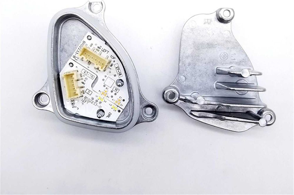 Modul DRL led semnalizare NOU stanga dreapta Seat Leon 5F0941475A 5F0941476A