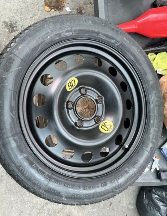 BMW E60 чисто нова патерица 130/80/17