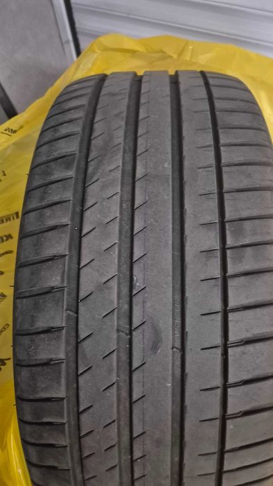 4 летни гуми Mishelin pilot sport ev 255/40/20 запазени!