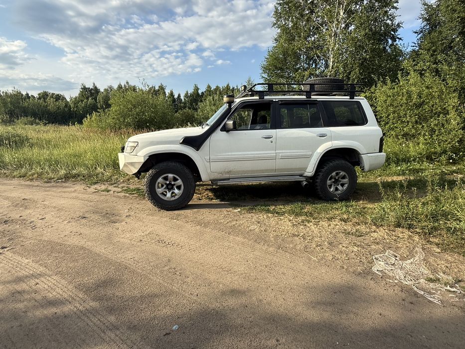 Ниссан Патрол Y61