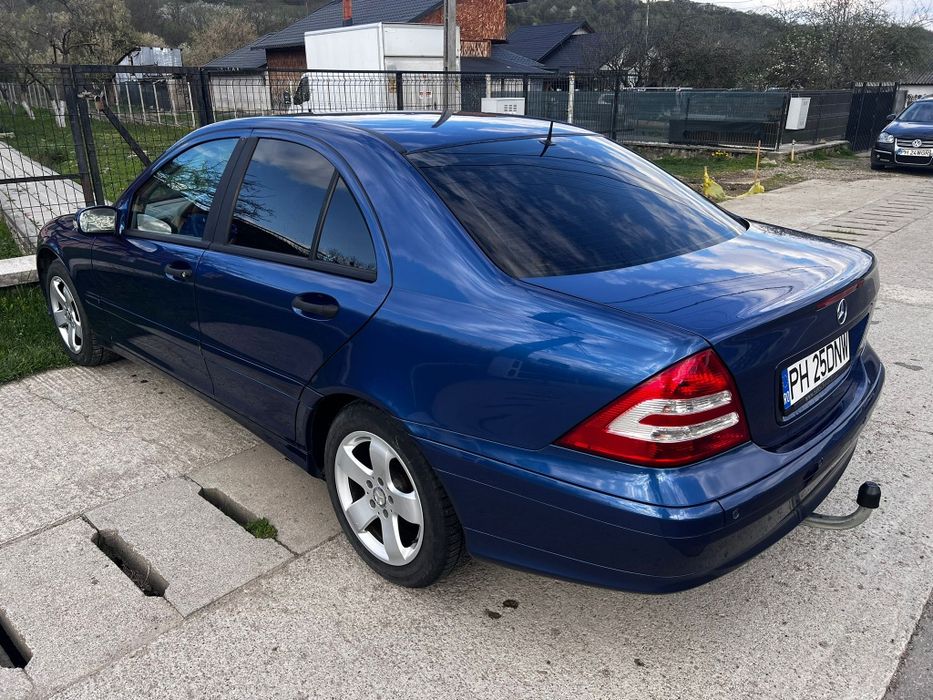 Mercedes c 180 compresor