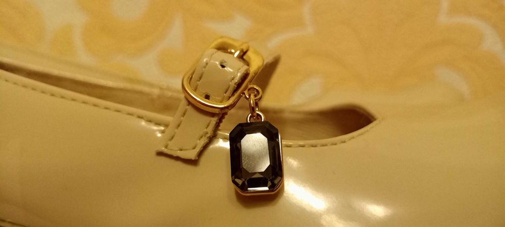 Туфли для девочки размер 36