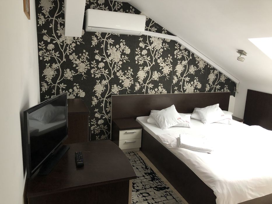 Cazare deosebită Oradea -Baile Felix ,pensiune 3*si pt muncitori
