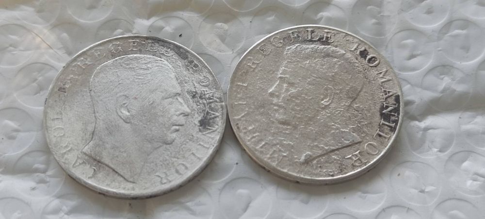 Doua monede 250 lei Romania