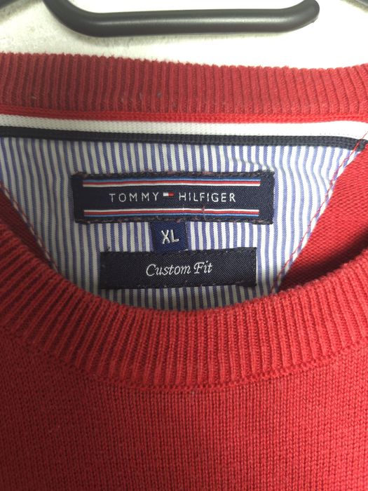 Pulover de barbat Tommy Hilfiger marime Xl