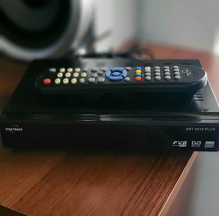 Startrack 2016 plus  тюнер 1 йиллик шараси билан бирга