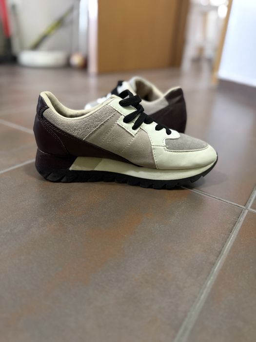 Маратонки Zara в бордо и нюд