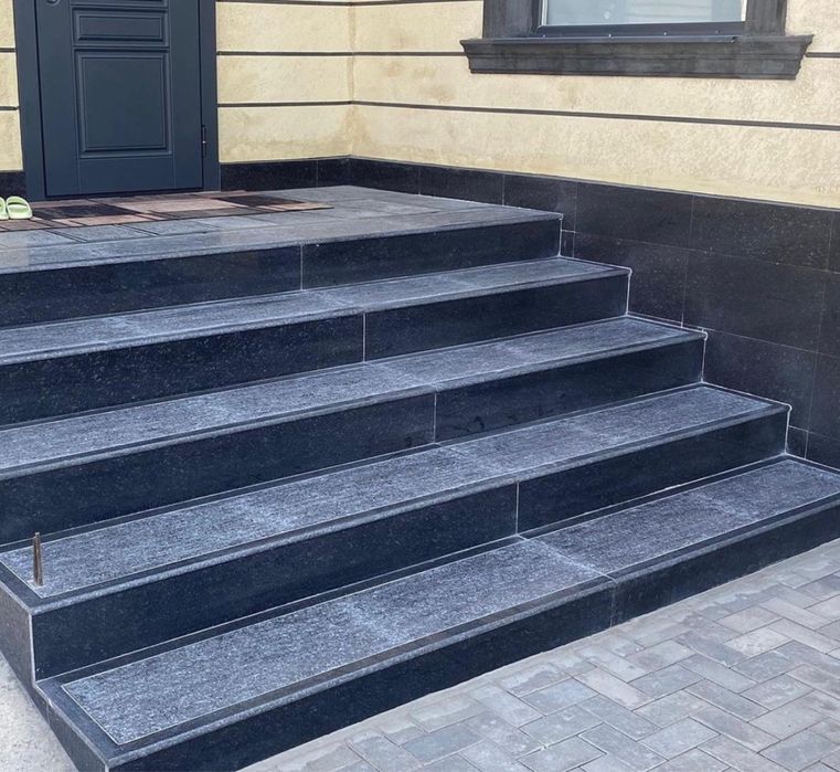 Гранит, Травертин, Плитняк, Балясины