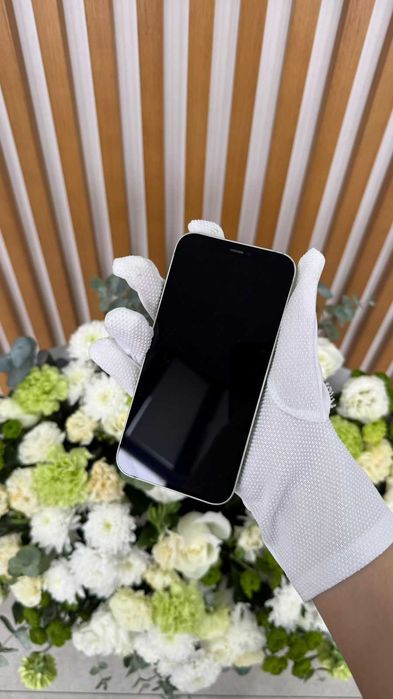 iPhone 12 64Gb AКБ-80% состояние хорошее