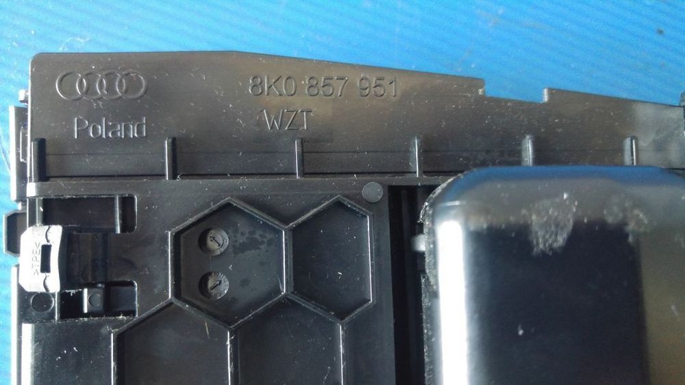 scrumiera bord audi a4 b8 2008-2012 nonfacelift 8k0857951