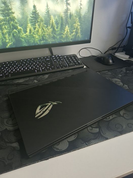 Laptop ASUS ROG Strix G531GU