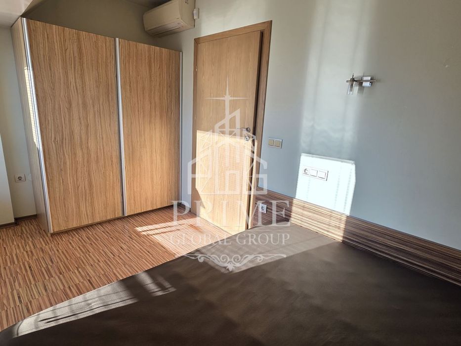 4-стаен в Варна-Погребите площ 180 цена 280000