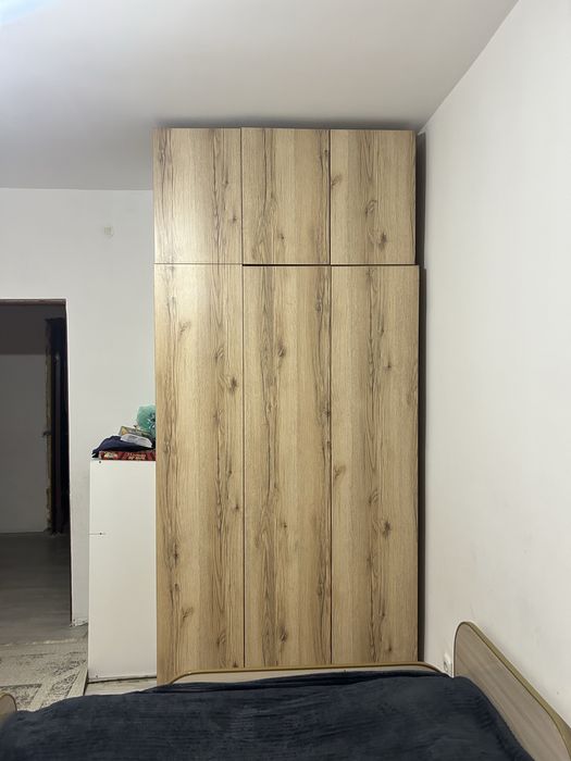 шкаф для вещей диван