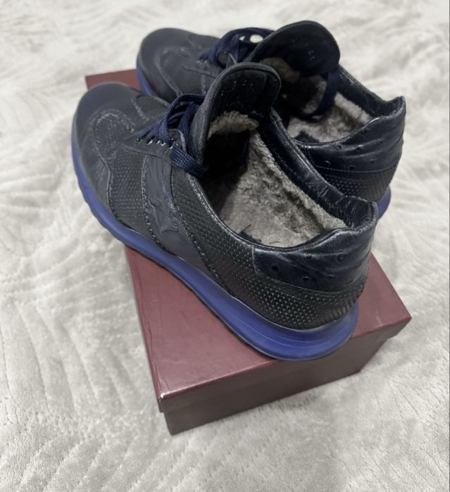 Кроссовки мужские зима