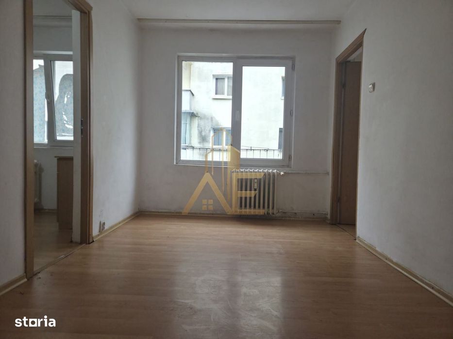 Apartament 2 camere – Str. Lalelelor nr. 6, etaj 1