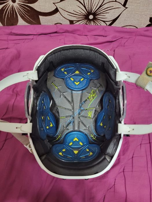 Продаю шлем BAUER