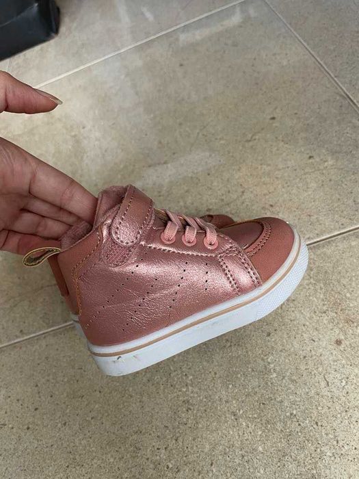 Бебешки топли боти