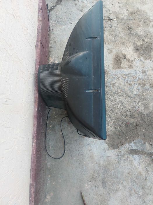 3 телевизор бу р