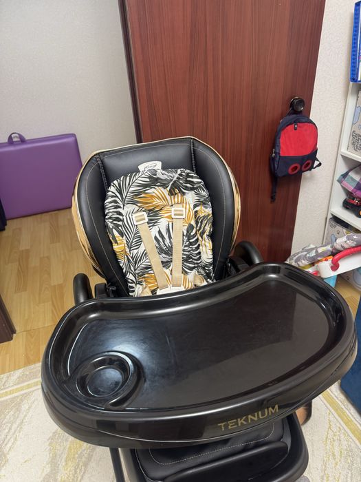 Продам стульчик для кормления есть 3 положения