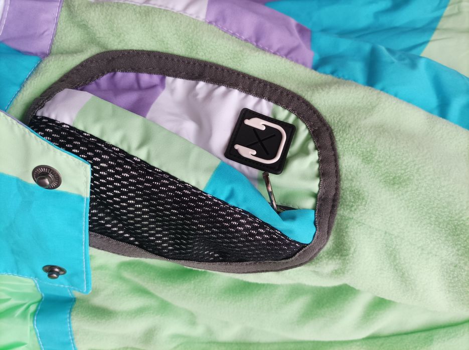 Комплект за 13-14год момиче за зимни спортове