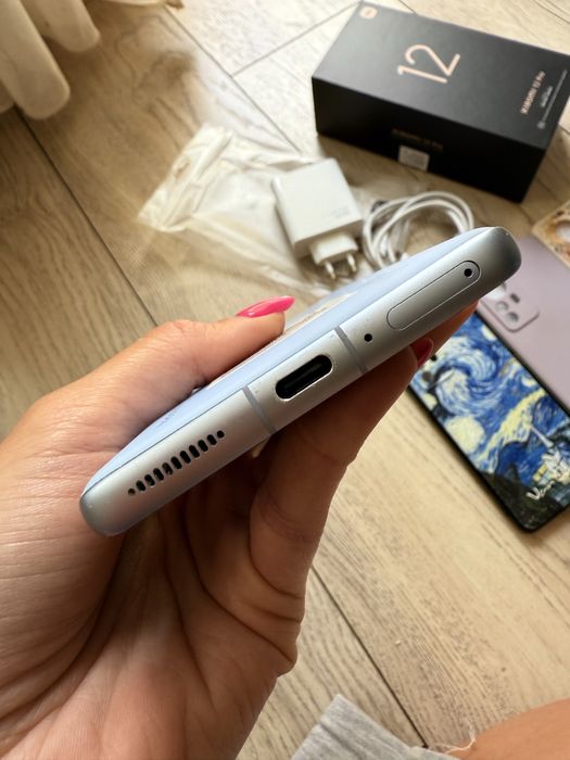 Xiomi 12 pro 256GB, син