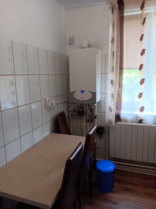 Inchiriez apartament 2 camere