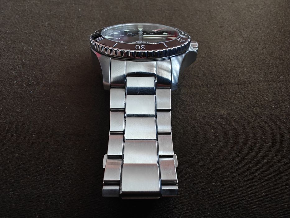 Hamilton Khaki Navy Scuba H82515130