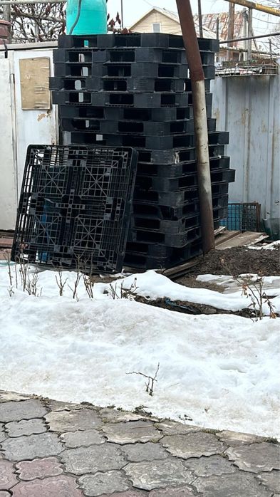 Поддон пластиковый