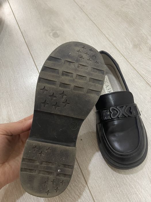 Детские туфли