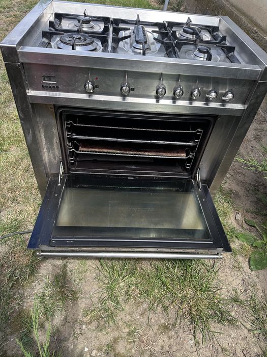 Aragaz Smeg profesional