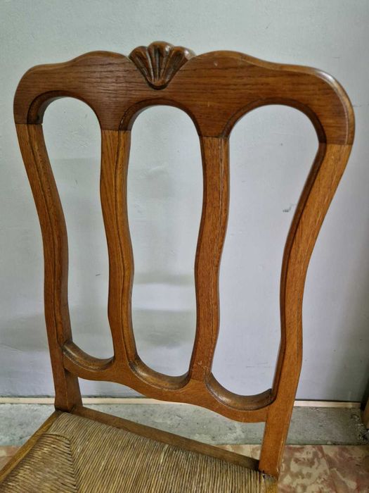 Два броя трапезни столове бял дъб в стил "ЛУИ XV"